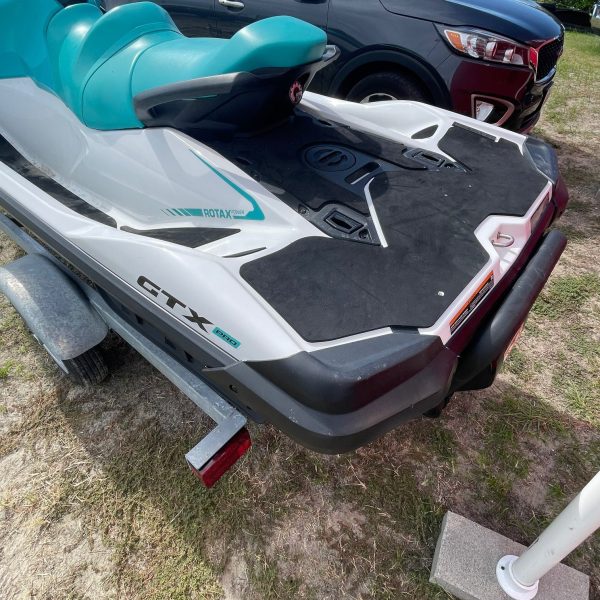 a car parked in a parking lot